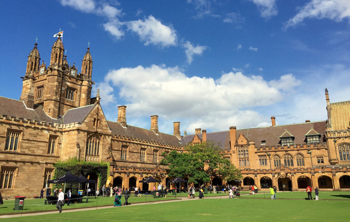 Australia's Big Education Shake-Up: AI, Literacy & the Teaching and Learning Commission